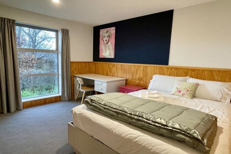 Photo of property in 11 Athol Terrace, Upper Riccarton, Christchurch, 8041