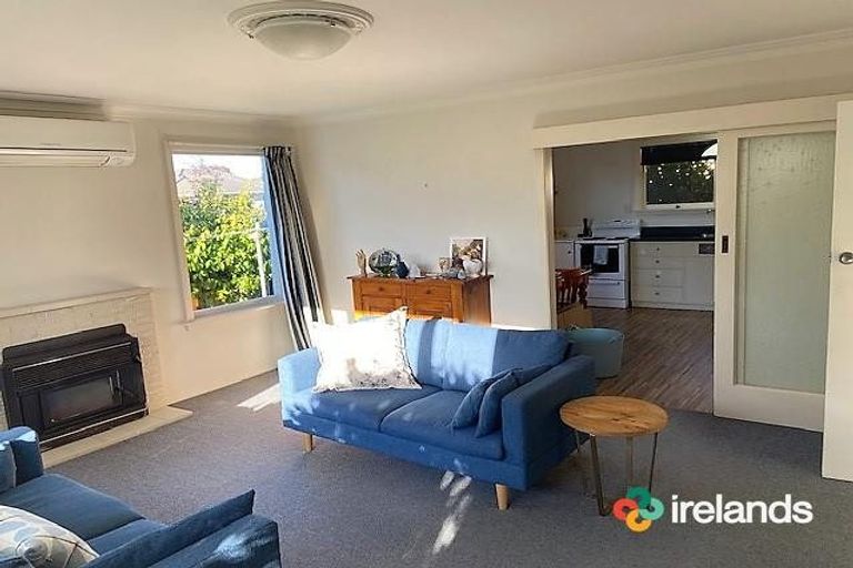 Photo of property in 2/4 Kyeburn Place, Avonhead, Christchurch, 8042