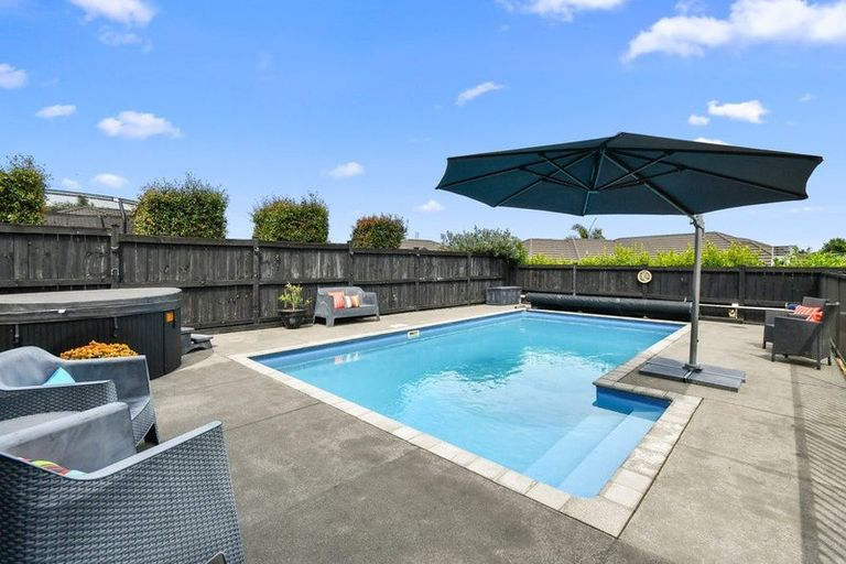 Photo of property in 9 Searle Drive, Patumahoe, Pukekohe, 2679