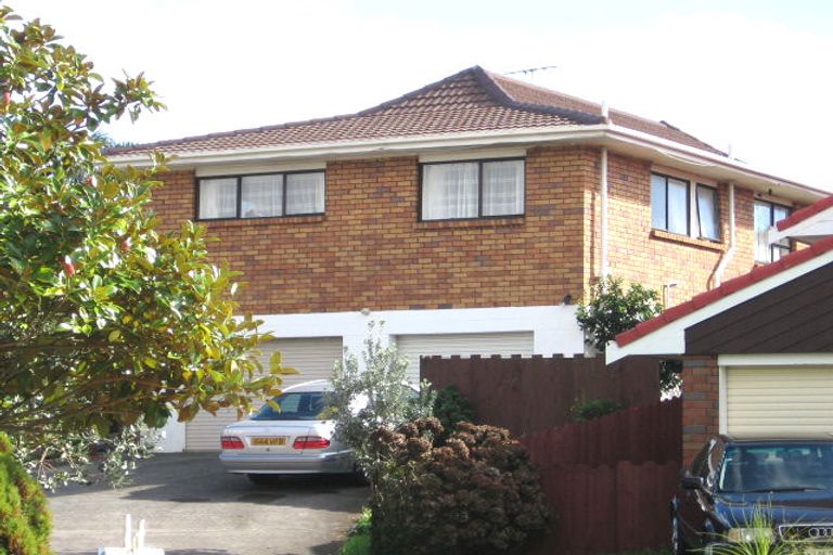 Photo of property in 1/6 Gardenia Grove, Half Moon Bay, Auckland, 2012