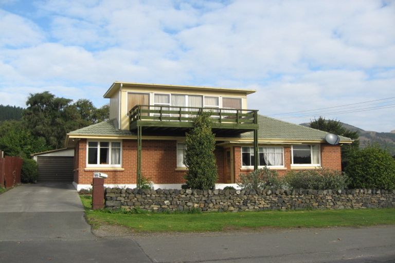 Photo of property in 102 Gladstone Road North, Mosgiel, 9024