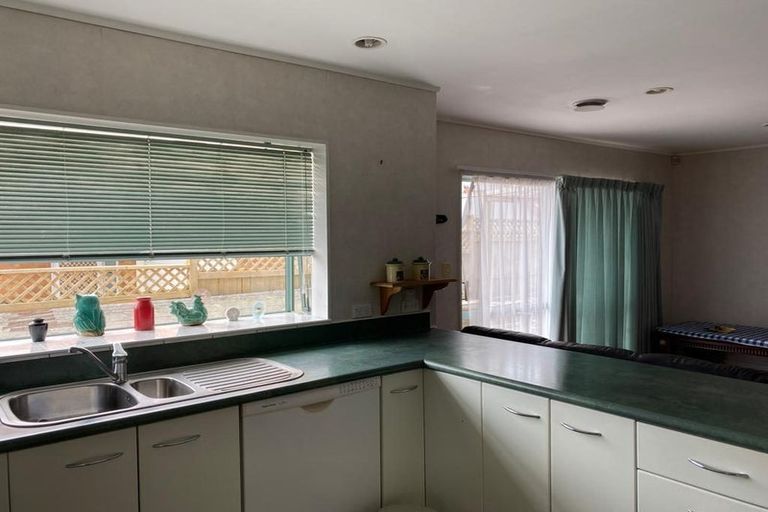 Photo of property in 1/24 Mission View Drive, Northpark, Auckland, 2013