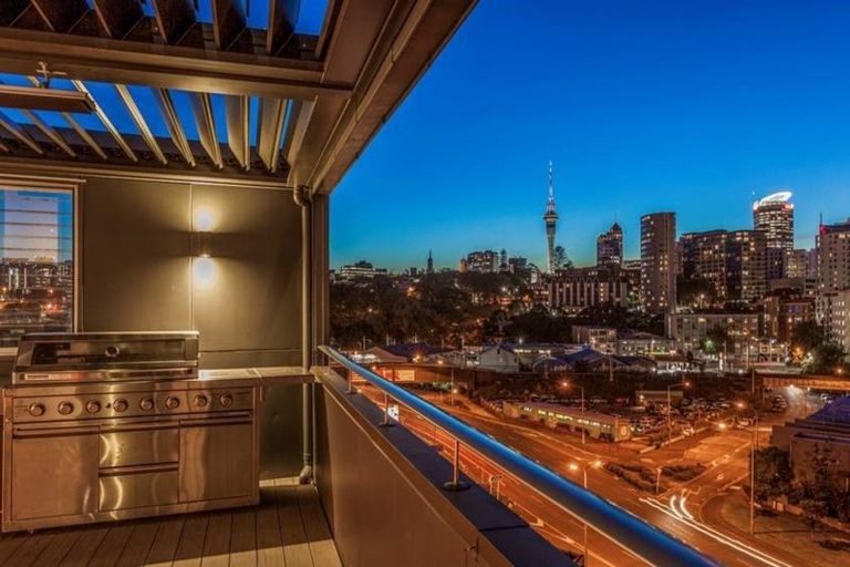 Photo of property in 2 Augustus Terrace, Parnell, Auckland, 1052