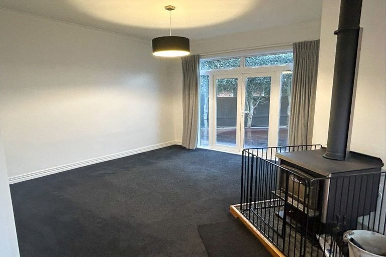 Photo of property in 1 Conway Street, Somerfield, Christchurch, 8024