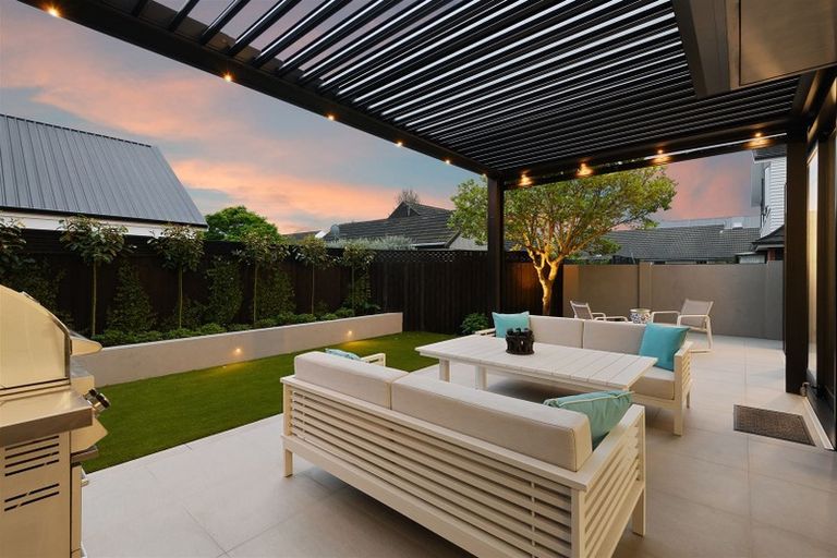 Photo of property in 99 Rugby Street, Merivale, Christchurch, 8014