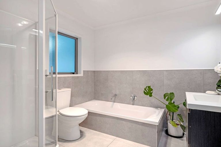 Photo of property in 15 Buckingham Place, Springvale, Whanganui, 4501