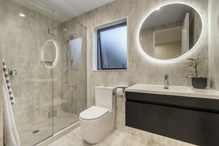 Photo of property in 21a Lumbarda Drive, Kumeu, 0810