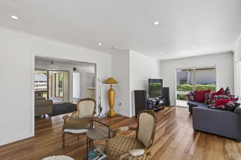 Photo of property in 278 Tukapa Street, Hurdon, New Plymouth, 4310