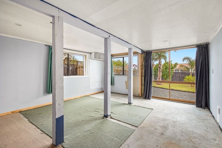 Photo of property in 18 Kawau View Road, Snells Beach, 0920