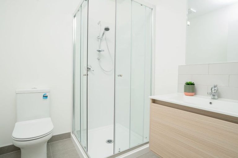 Photo of property in 47 Tima Lane, Mangere Bridge, Auckland, 2022