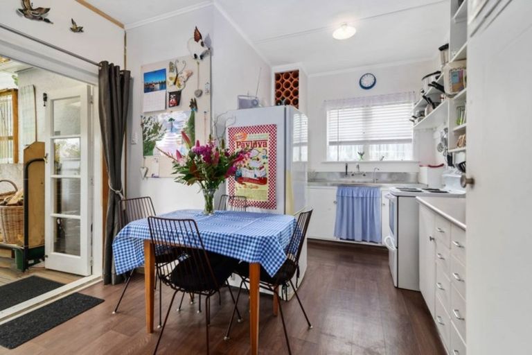 Photo of property in 65 Wallace Crescent, Glenholme, Rotorua, 3010