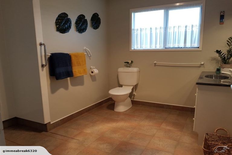 Photo of property in 83/4 Admiral Crescent, Flagstaff, Hamilton, 3210