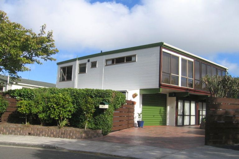 Photo of property in 12 Ramsey Place, Karori, Wellington, 6012
