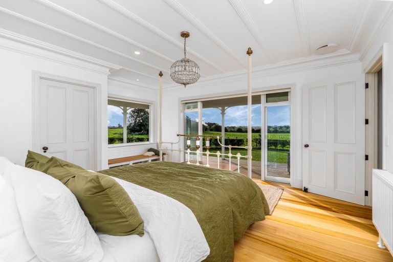 Photo of property in 355a Waikaramu Road, Waimate North, Kaikohe, 0472