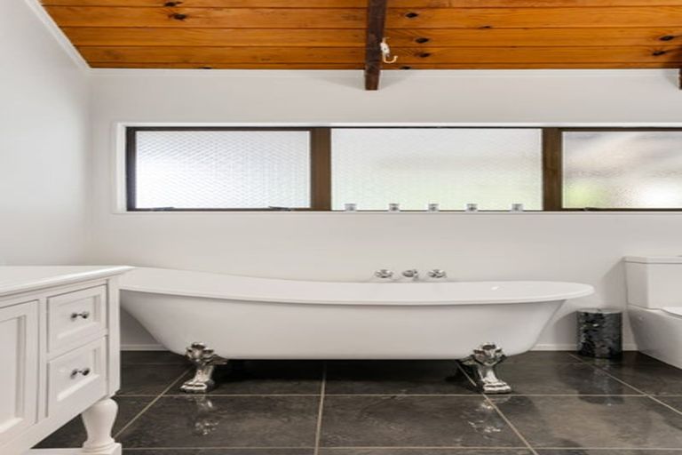 Photo of property in 107 Tobie Place, Whangamata, 3620