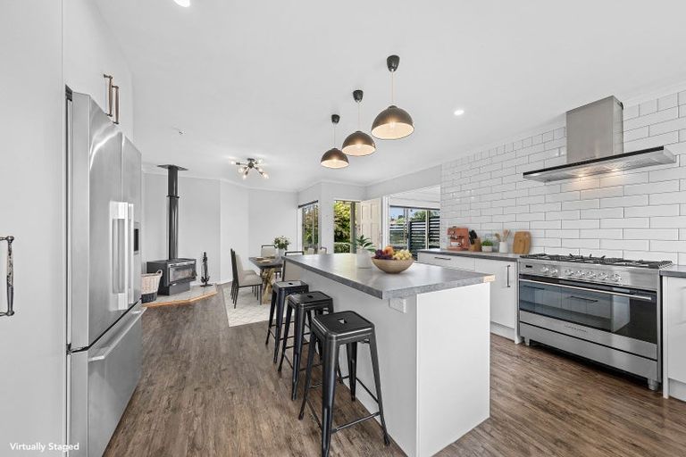 Photo of property in 35a Stafford Street, Waitara, 4320