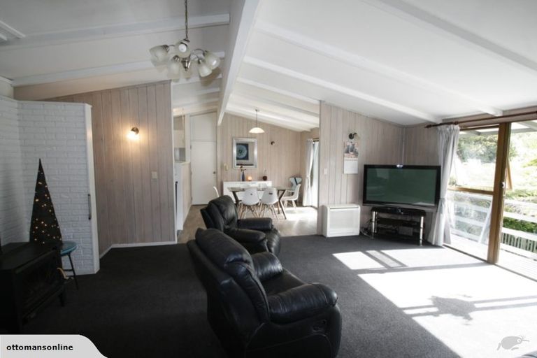 Photo of property in 8 Goodwin Place, Pinehaven, Upper Hutt, 5019