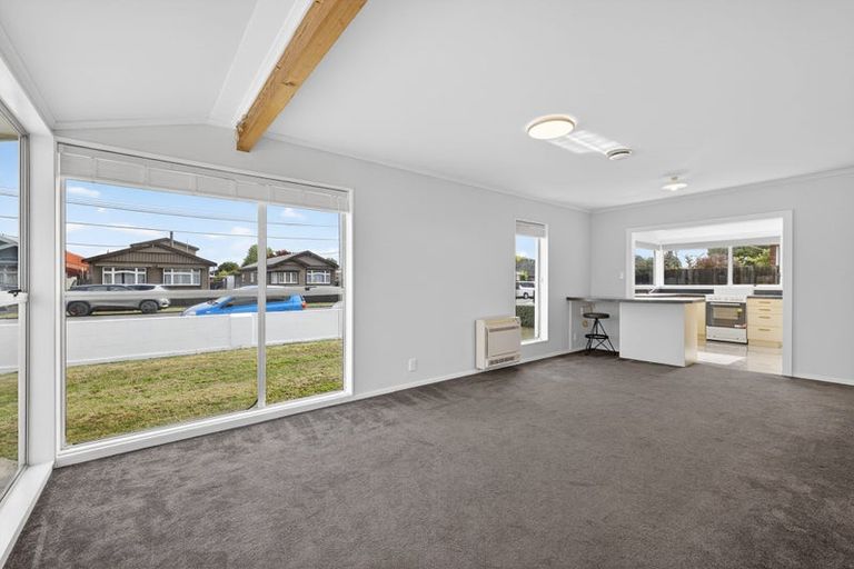 Photo of property in 1/470 Hereford Street, Linwood, Christchurch, 8011