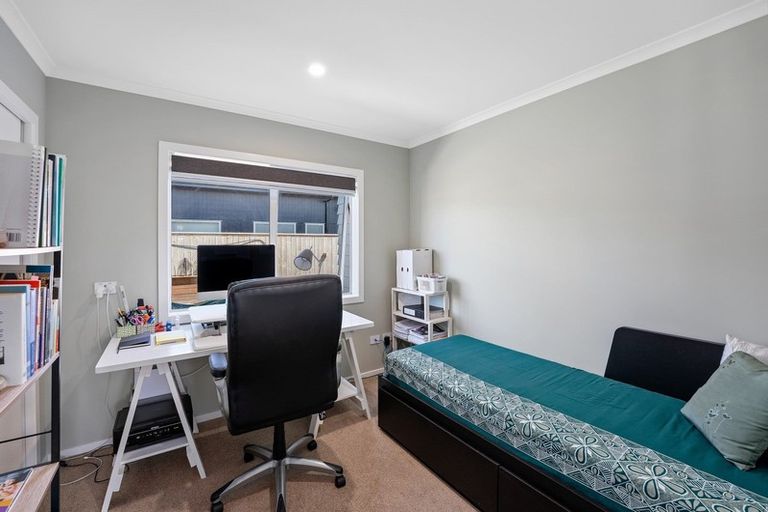 Photo of property in 5 Seagrass Place, Otaki Beach, Otaki, 5512