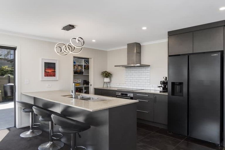 Photo of property in 6 Stingray Drive, Omokoroa, 3114