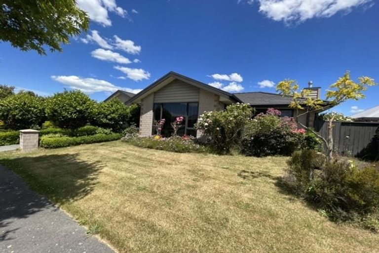 Photo of property in 8 Handley Crescent, Wigram, Christchurch, 8042