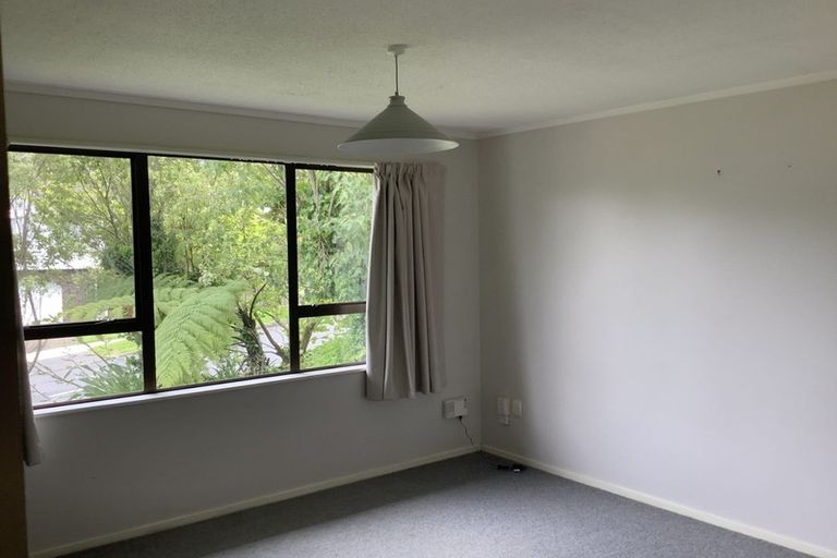 Photo of property in 42 Viewmont Drive, Harbour View, Lower Hutt, 5010