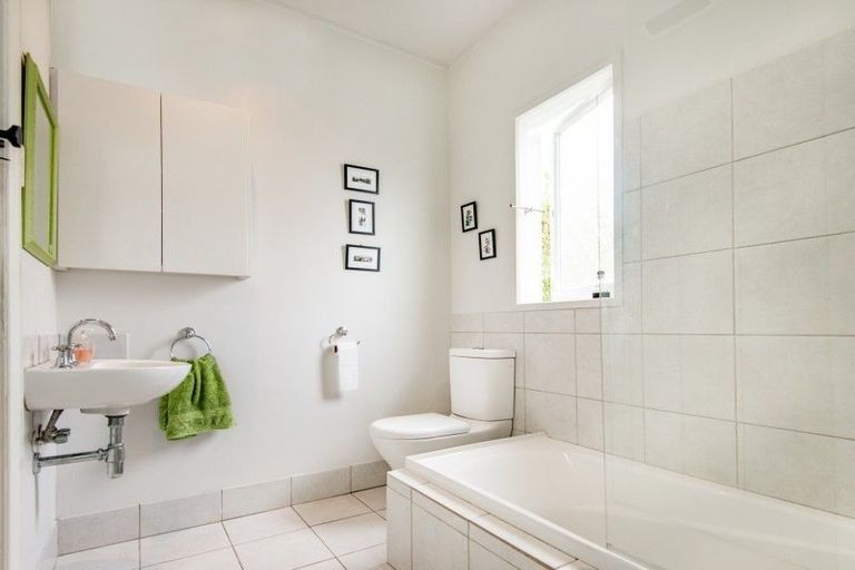 Photo of property in 903 Albert Street, Parkvale, Hastings, 4122