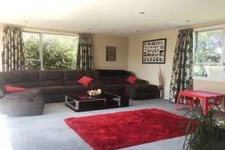 Photo of property in 10 Ebony Street, Bishopdale, Christchurch, 8053