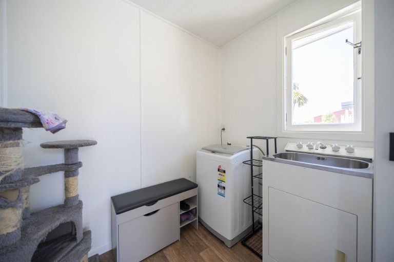 Photo of property in 5 Gunn Street, Te Anau, 9600