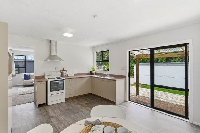 Photo of property in 52 Ruahine Street, Paraparaumu, 5032