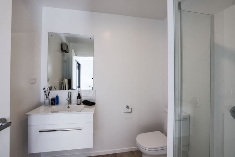 Photo of property in 2/14 Woodhouse Street, Linwood, Christchurch, 8062