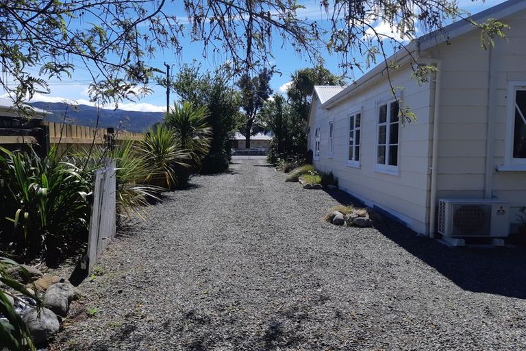 Photo of property in 138 Fitzherbert Street, Featherston, 5710