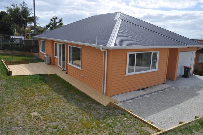 Photo of property in 111 Mountbatten Avenue, Hillcrest, Auckland, 0627