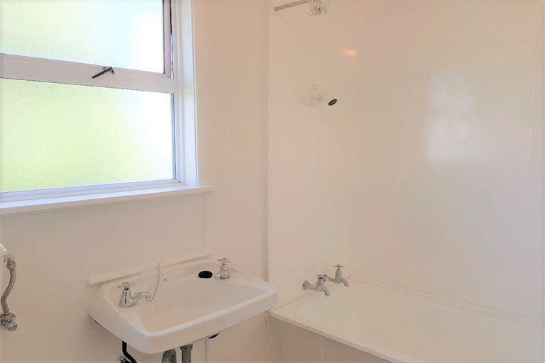 Photo of property in 149-151 Bedford Street, Cannons Creek, Porirua, 5024