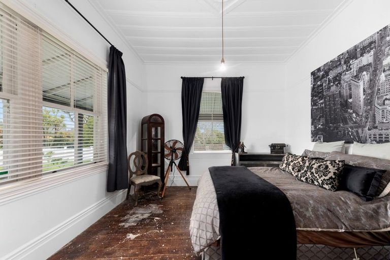 Photo of property in 15 Mamaku Street, Mamaku, 3020