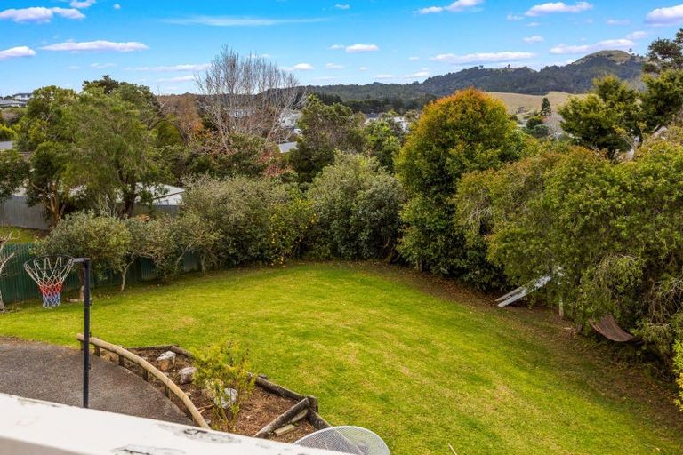 Photo of property in 39 Hillcrest Road, Hatfields Beach, Orewa, 0931