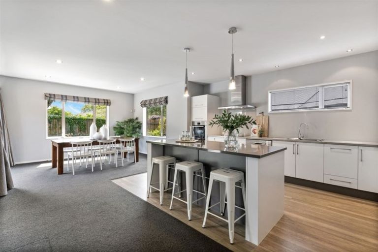 Photo of property in 286a Yaldhurst Road, Avonhead, Christchurch, 8042