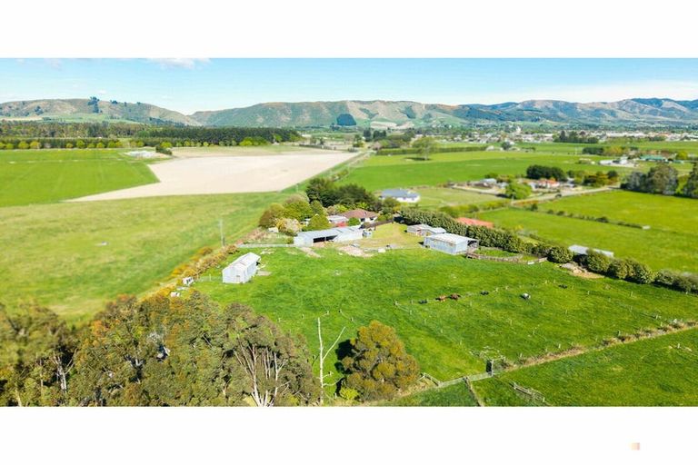 Photo of property in 1 James Street, Waimate, 7980