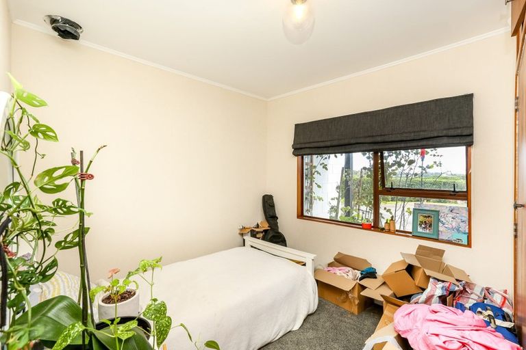 Photo of property in 16a Tiverton Crescent, Whalers Gate, New Plymouth, 4310