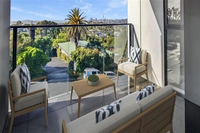 Photo of property in 303/19 Rawene Road, Birkenhead, Auckland, 0626