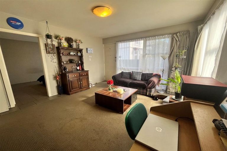 Photo of property in 1/494 Hereford Street, Linwood, Christchurch, 8011
