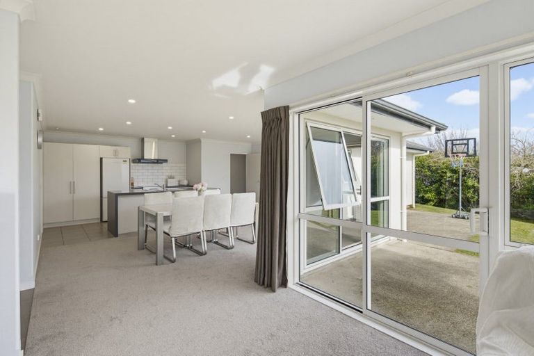 Photo of property in 10 Tamihana Street, Otaki, 5512