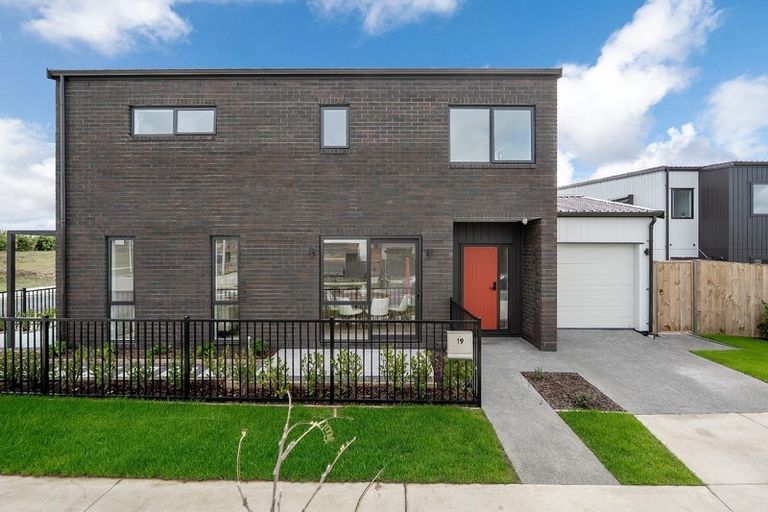 Photo of property in 19 Karamu Street, Flat Bush, 2019