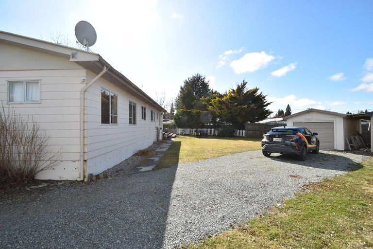 Photo of property in 11 Macaulay Place, Twizel, 7901