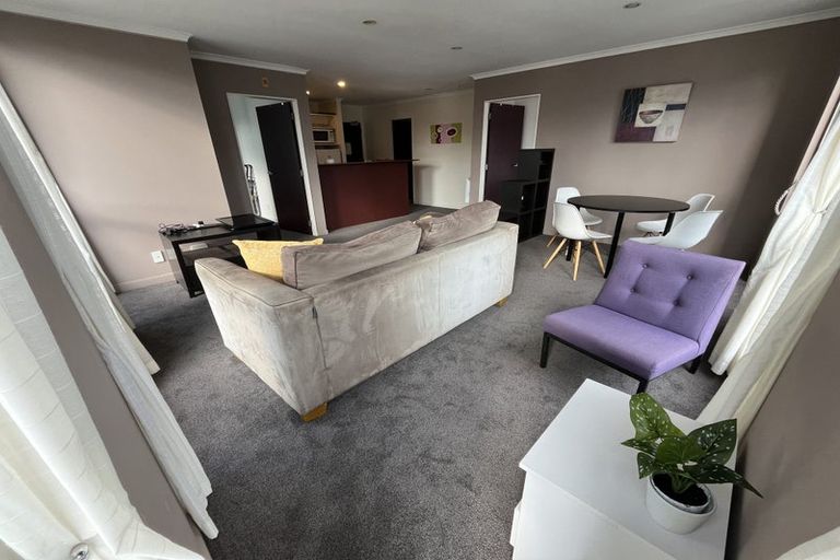 Photo of property in Terrace Heights Apartments, 11b/163 The Terrace, Wellington Central, Wellington, 6011