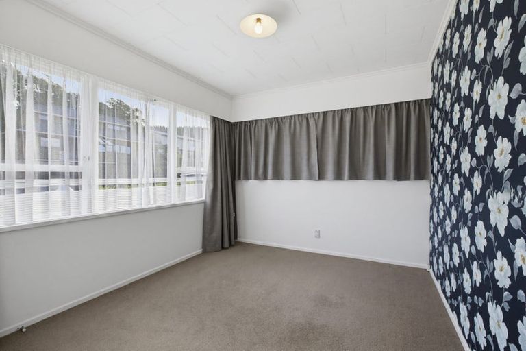 Photo of property in 108 Oriel Avenue, Tawa, Wellington, 5028