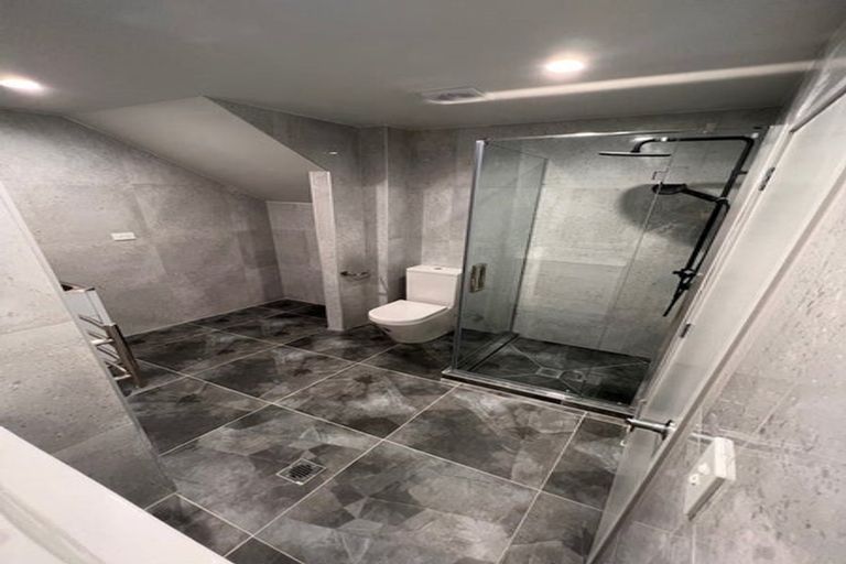 Photo of property in 17b Knox Road, Swanson, Auckland, 0612