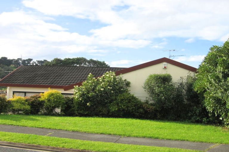 Photo of property in 16 Kahurangi Place, Snells Beach, 0920