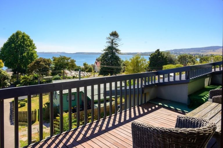 Photo of property in 68b Iriirikapua Parade, Owhata, Rotorua, 3010