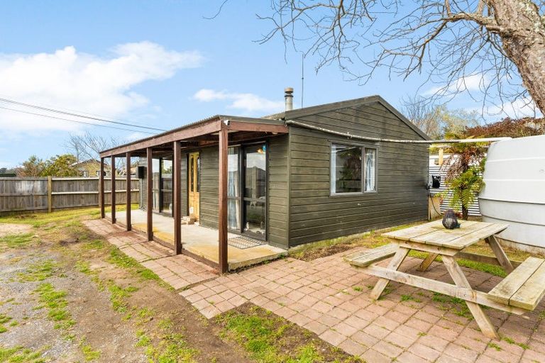 Photo of property in 9 Wear Street, Rongotea, 4476